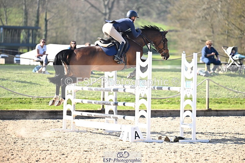 260321A-150355-01042 - 6 Foxhunter 1m 20 Open