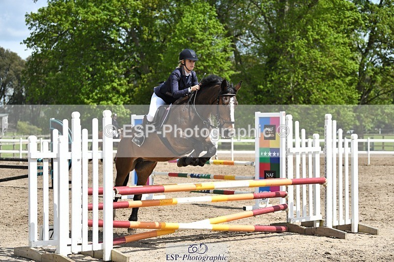 230512-140513-01988 - Cls 11b Snr 90cm Open