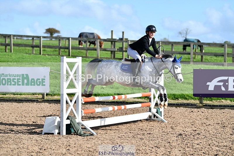 241026A-131007-01452 - SAT Cls 30 Stepping Stones 128+138