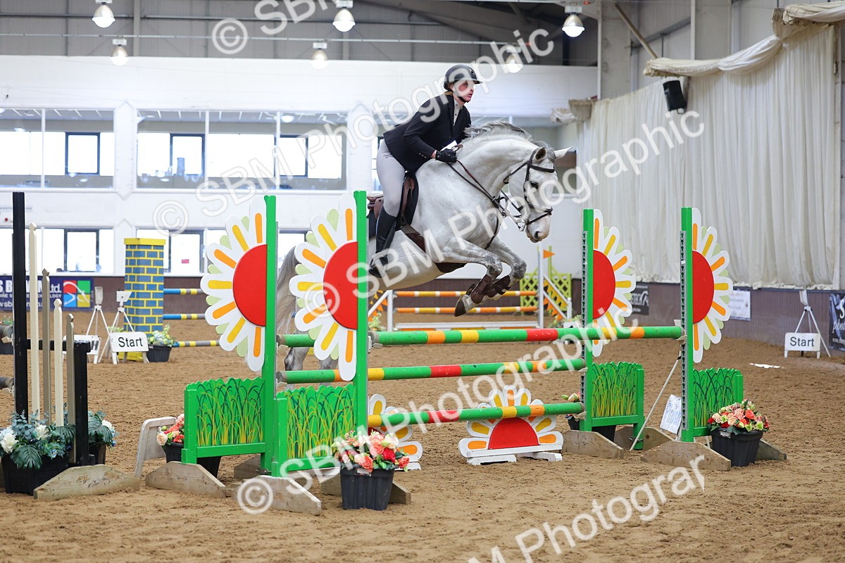 SBM_003008 - Class 8 - Senior Newcomers - 1.10m