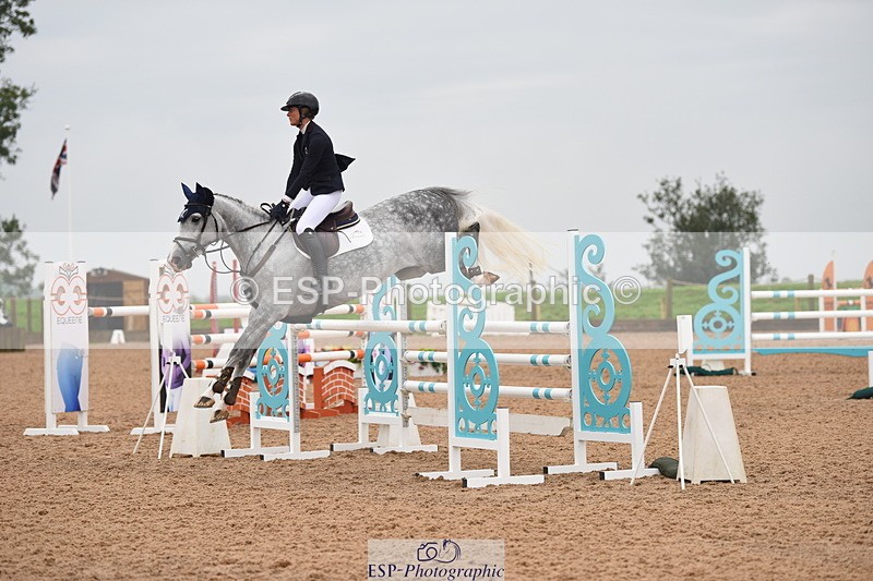 230916A-104458-03900 - Cls 14 Snr Foxhunter