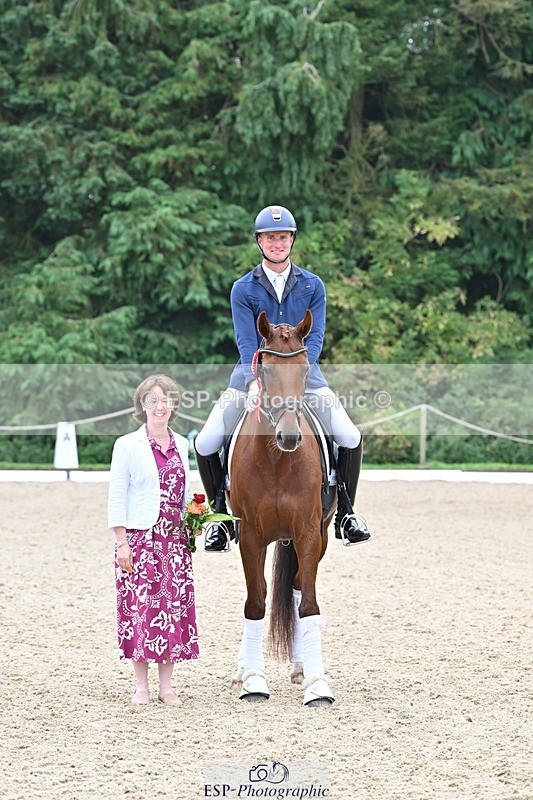 240811-132008-05882 - Adv Medium Silver