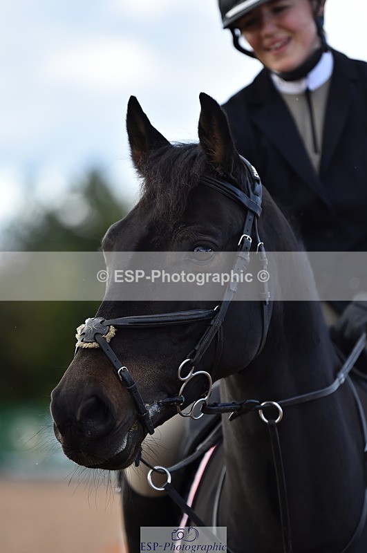 231014A-145432-05379 - Cls 15 1.05m Amateur Q 2nd R