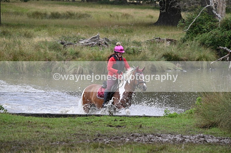 WJ7_5579 - Time at Water 14:00 to 14:53