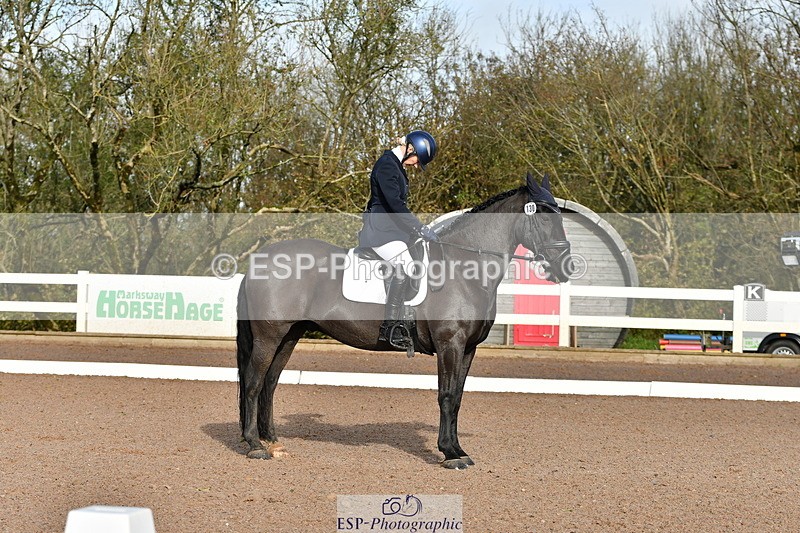 231104A-103004-00089 - Cls 4 Novice 22