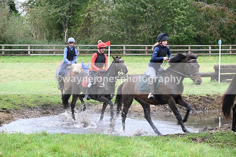 WJ6_6720 - Time at Photographer 13:06 to 13:23