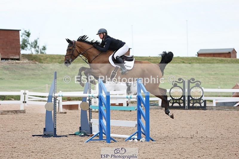 250625-153338-01450 - Cls 6 Foxhunter and 1.20m Open