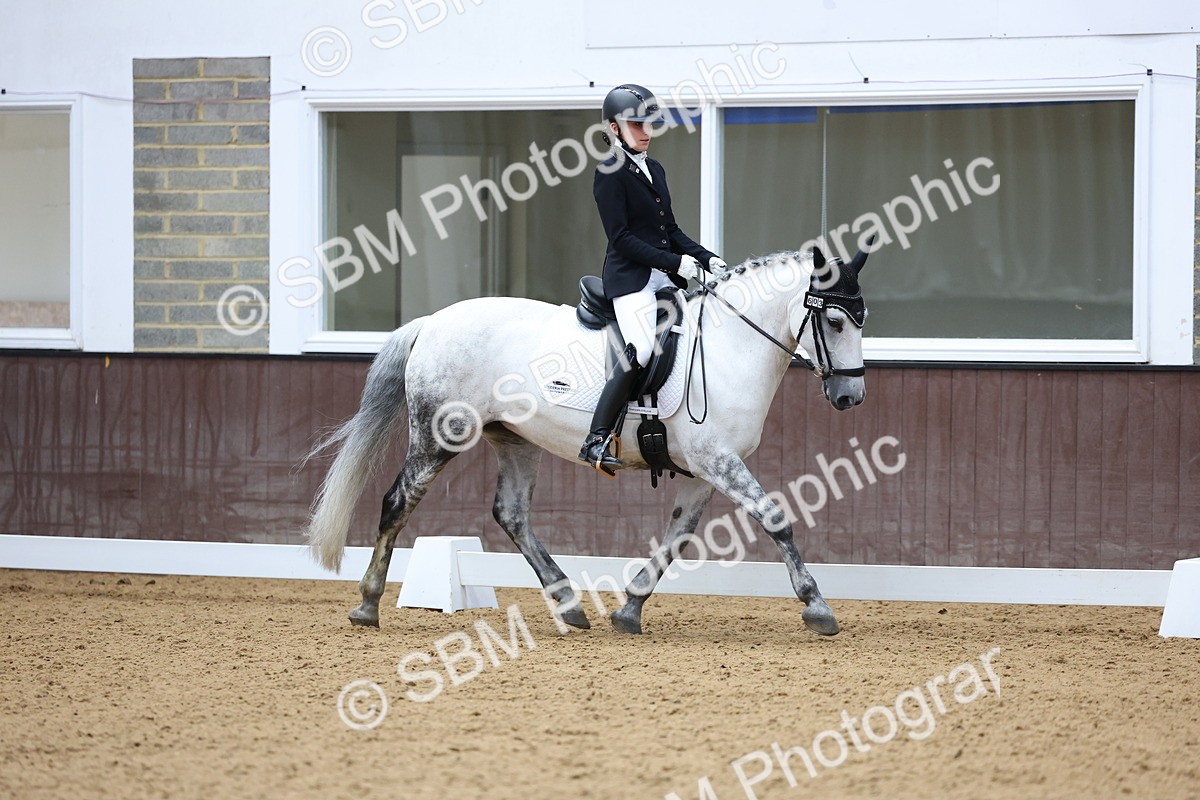 SBM_016500 - Class 16 - Novice FSM - 11.50-12.38