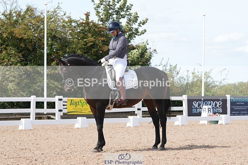 250906-140339-03469 - 102-Laura.MarshallCha.cha.herself