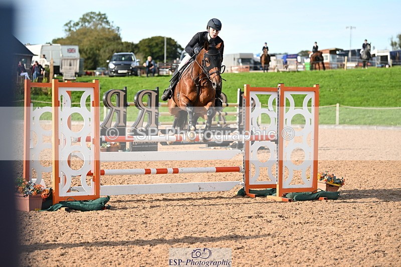 240913A-170215-05269 - Cls 19 Snr 1m Open Speed Derby