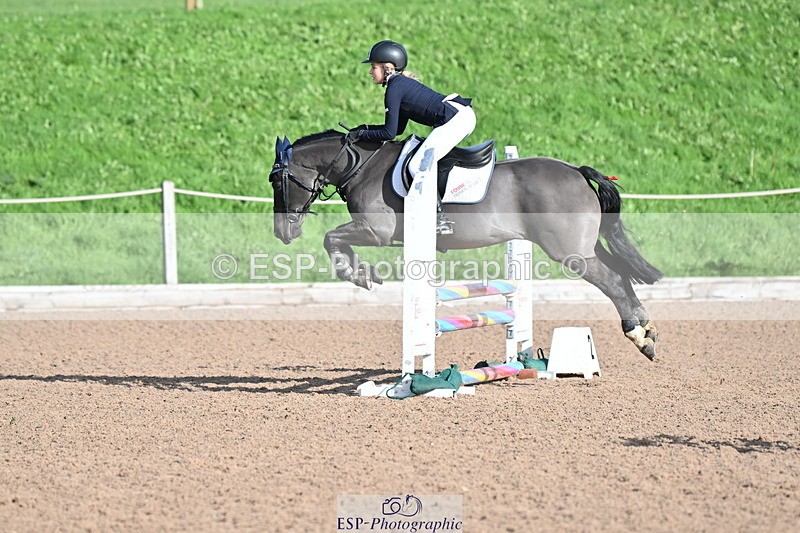 231029A-105834-02848 - 80cm Club and Schools