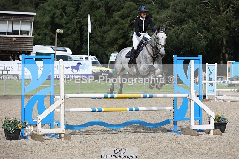 230908-152736-02491 - Cls 8 Snr 1.05m Open