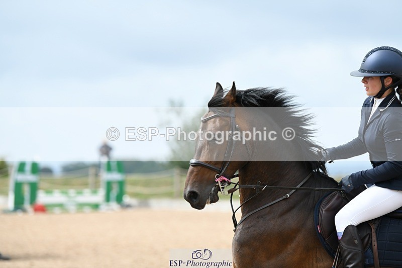 250807-114422-00773 - 1m Round 1