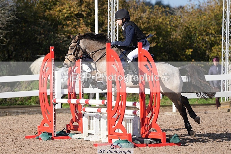 251025-122317-00352 - Cls 8 Pony Winter Pearl Champ Qualifier