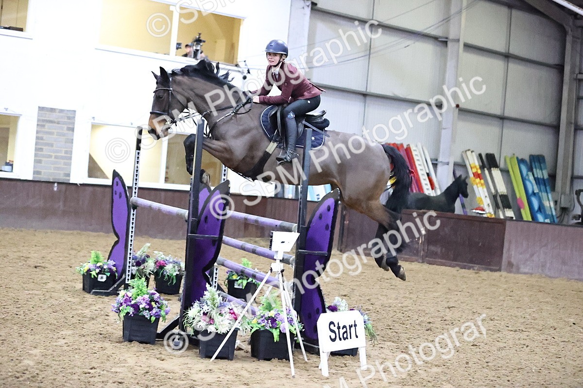 SBM_010212 - Class 25 - Equestrian Senior Foxhunter 1.20m