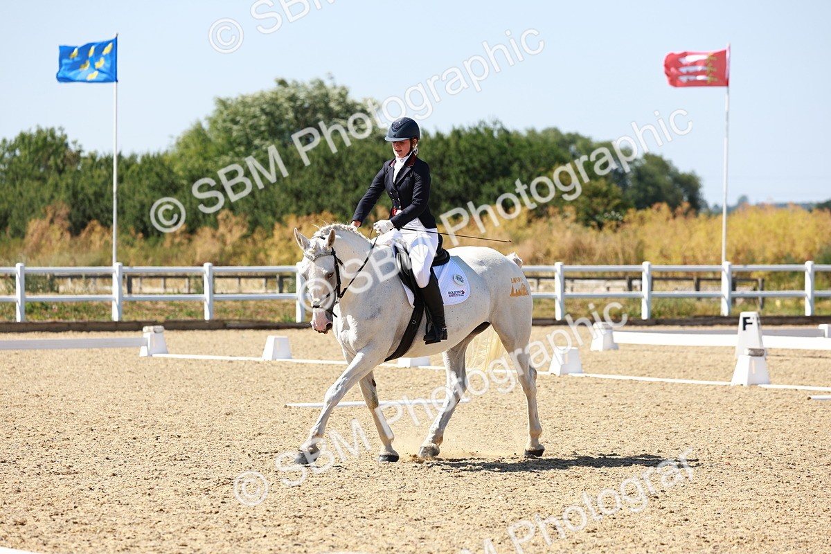 SBM_012745 - Intro 3 - 14.27-15.37