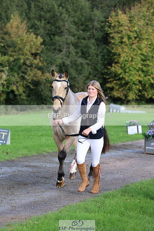 251026A-100332-22704 - D-342-Jessica.Saunders