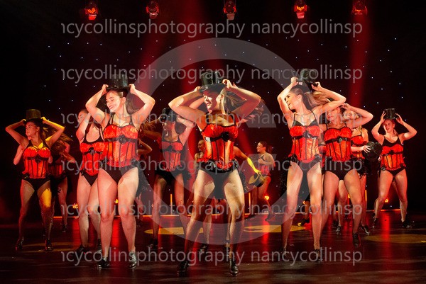 00172 - Show Me How Your Burlesque