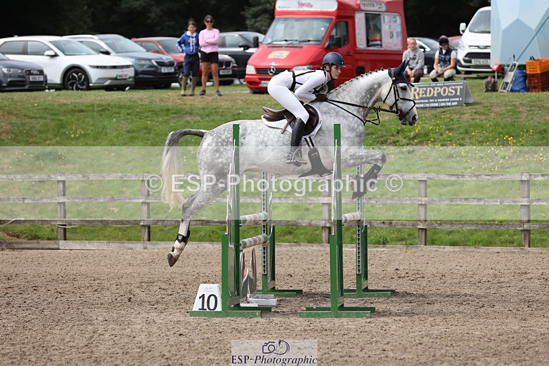 240804-114859-12834 - 457-Lydia_Stuart-SAUNDERSCOURT_FURISTOS