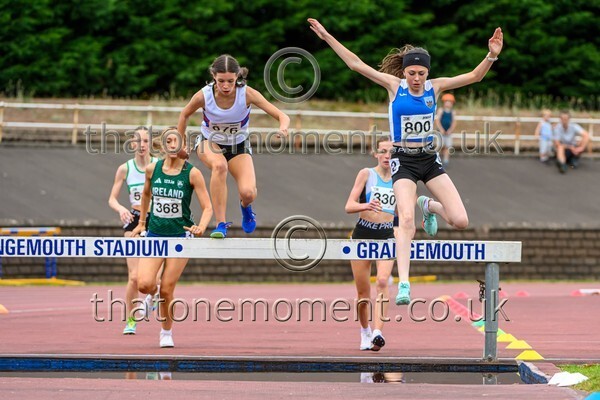 Sen25SUN-928736 - Track Female