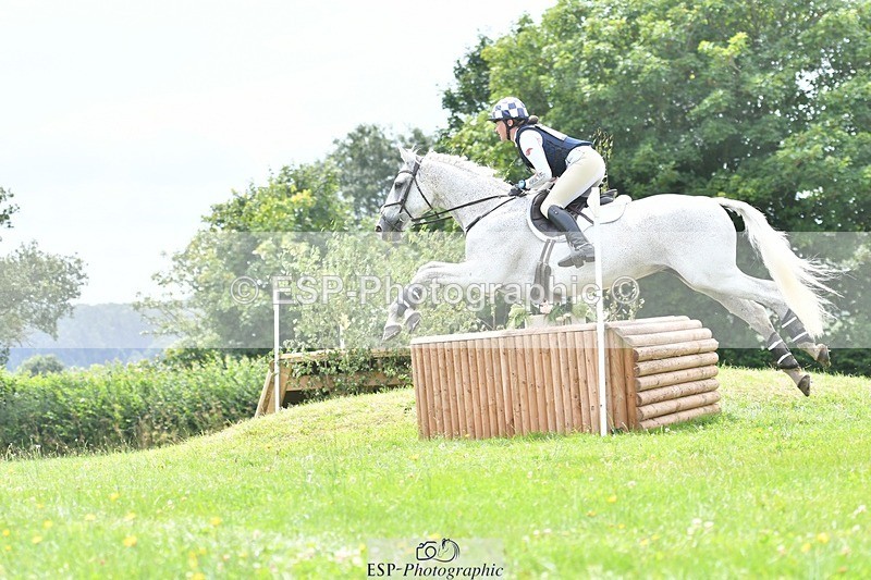 240803-133443-06923 - 154-Gemma_Webster-WITH_LOVE