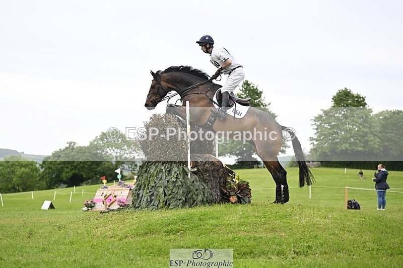 240525-170544-18530 - 260-WATERVALLEY_ROYAL_GUY-Harry_Meade