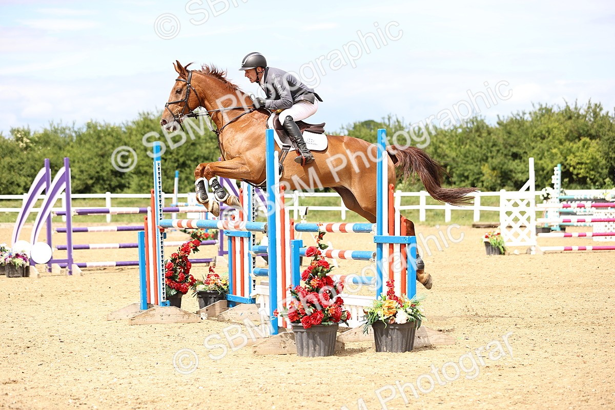 SBM_007874 - Class 19 - Senior Newcomers - 1.10m