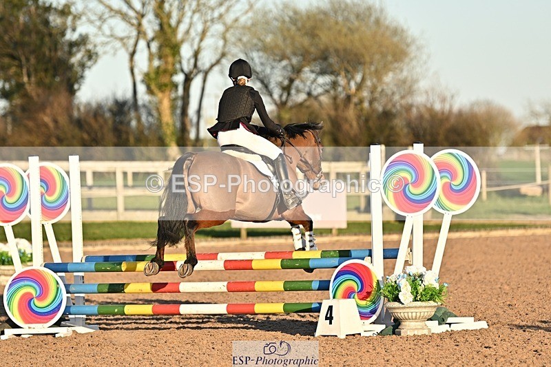 250401-184954-00807 - 80cm Classes