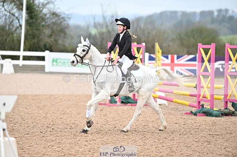 240309A-103007-00108 - Cls 1 Pony Intro 70cm
