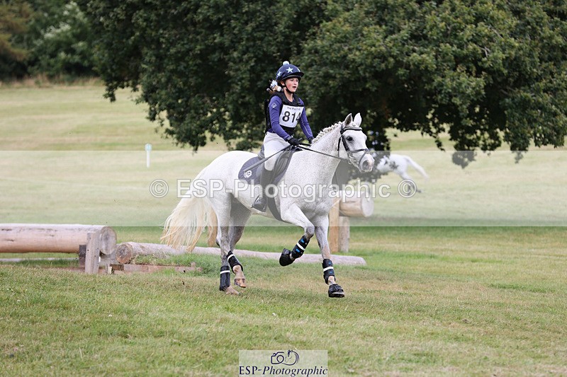 240825X-151852-35204 - 80cm XC 14.30 to 15.30