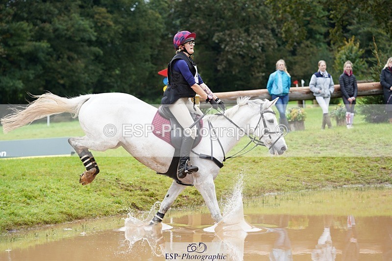 231021-122544-16939 - 401-SASSY.BIRD-Jemima.Haslam-SC+XC