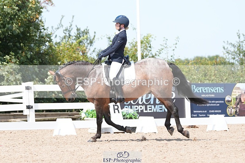 250817-125200-09465 - 177-Joanne.PengellyAshfield.Bob