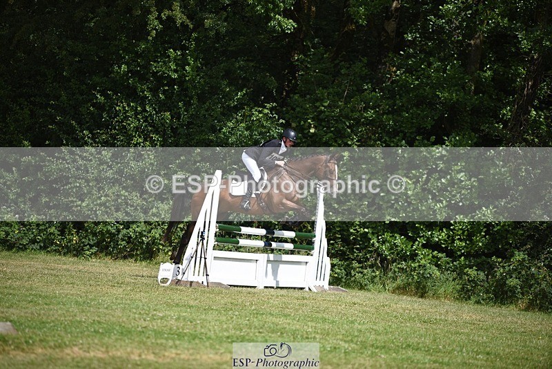 240630-104138-00074 - 100-Tommy_Marsden-Hard_Knock_Life