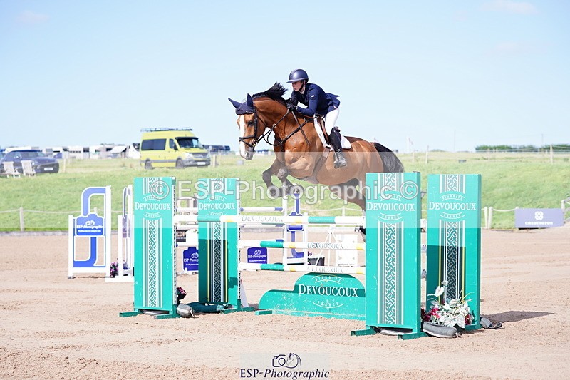 240803A-165006-09381 - Cls 33 National 1.40m Open