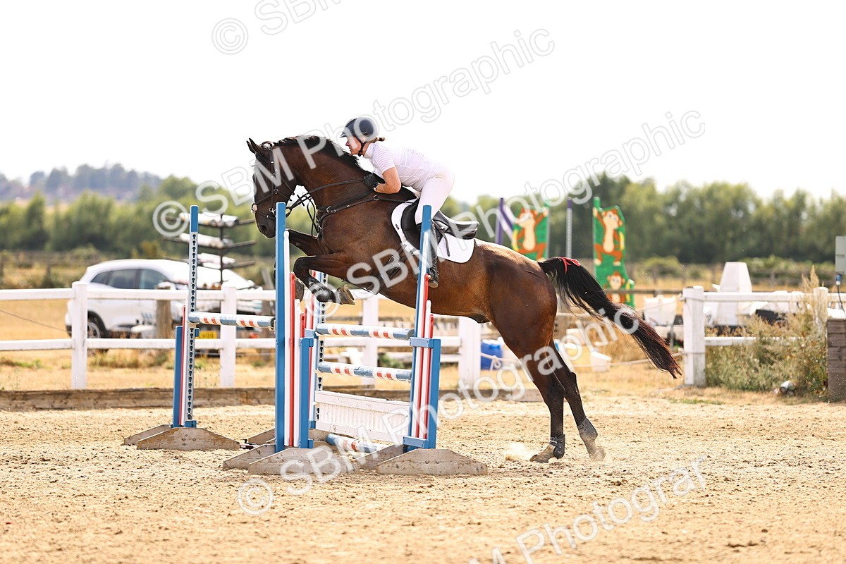 SBM_001726 - Class 6 - Senior Newcomers 1.10m