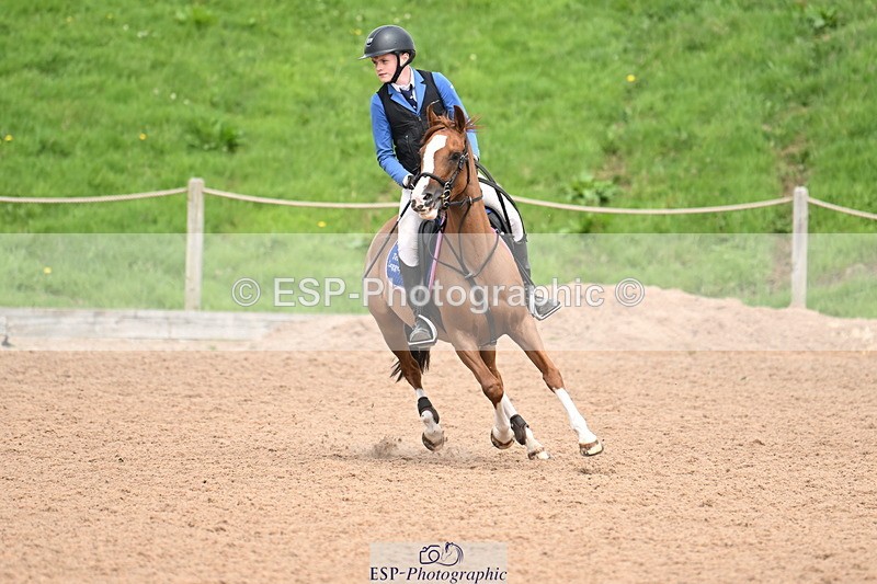 240630A-142114-14115 - Cls 25 HOYS 138cm Qualifier