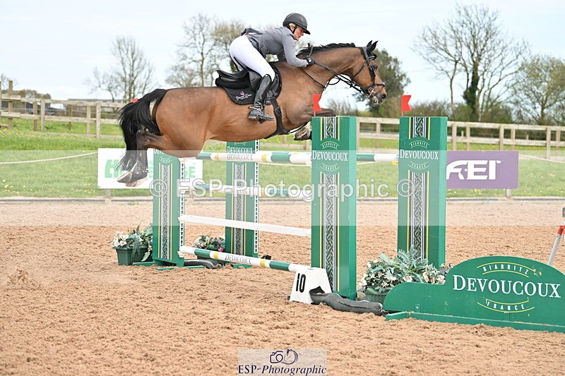 240418A-151950-04652 - Cls 9, 2 Star Big Tour 1.40m