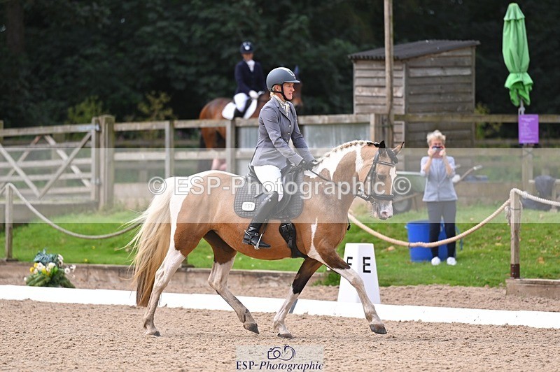 240809-104751-00291 - 157-Judi.Roome-Custard.Cream