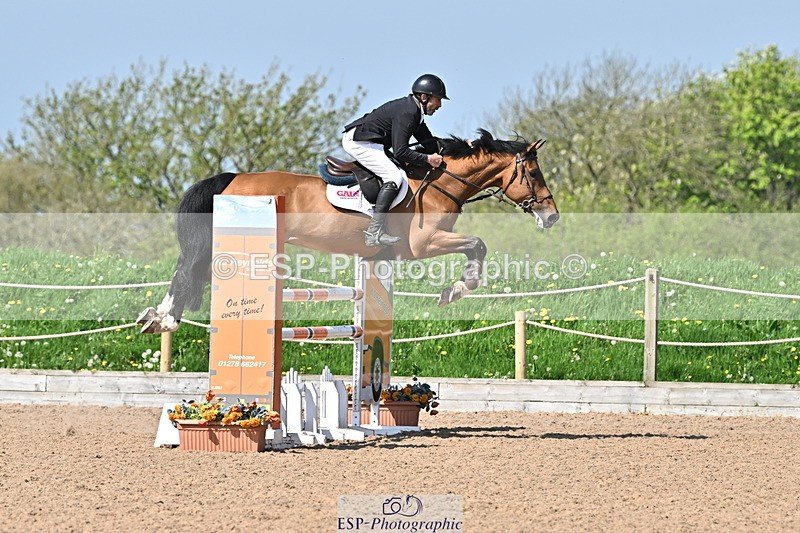 240509A-104819-00996 - Cls 8 Foxhunter