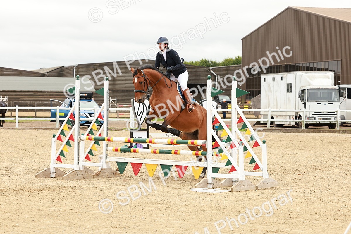 1I0A6848 - Class 2 - Senior British Novice