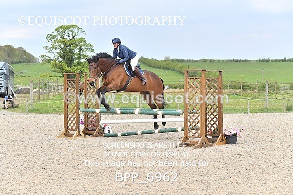 BPP_6962 - CLASS 4 FRI Senior BritiNovice/ 90cm Open