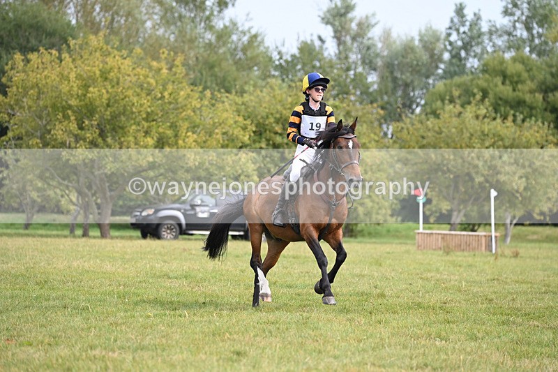 WJ6_0723 - 40cm XC Time 11:31 to 11:49