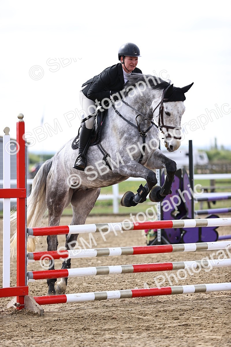 SBM_5234 - Class 9 - Senior British Novice - 90cm