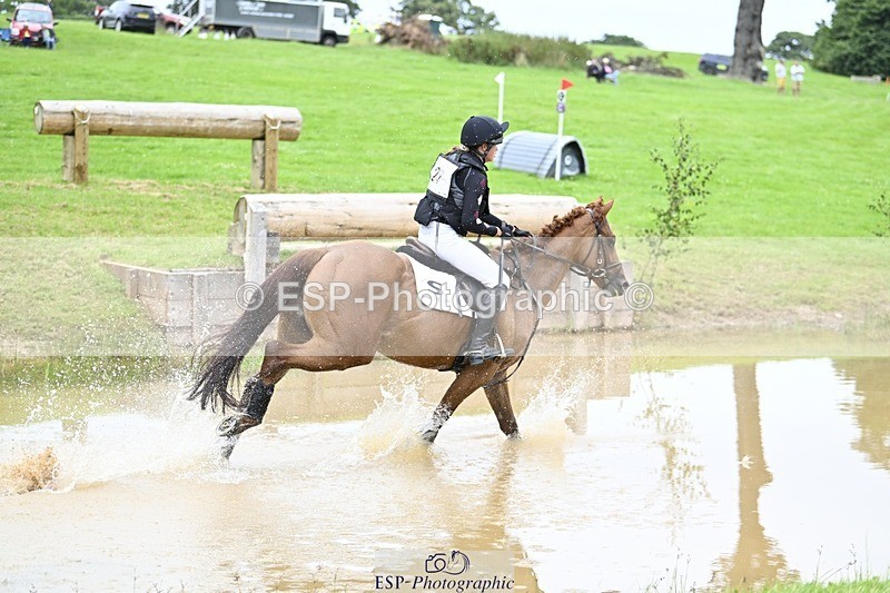 240803-124415-04464 - 027-Tabitha_Trevelyan-Johnson-DUEL_IN_THE_SUN