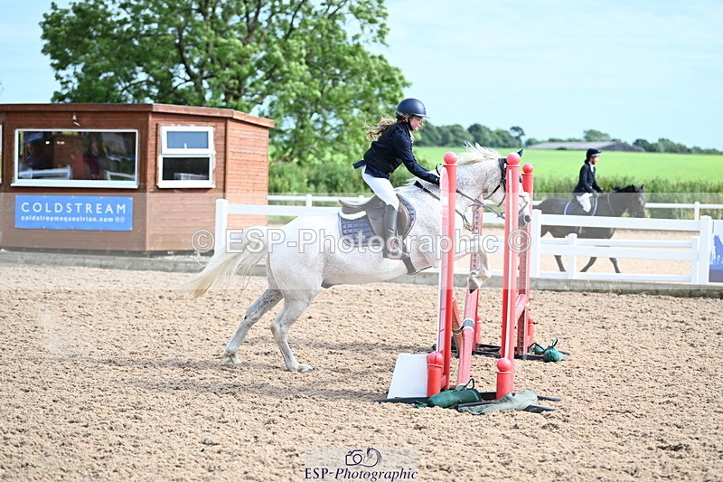 240611A-172503-00554 - 70cm