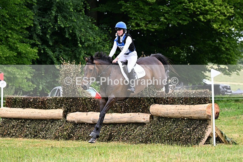 240630X-110604-6456 - 305-Beth_Walford-HAMBLEDON