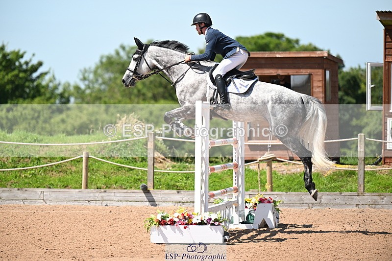 240718A-121339-05005 - Cls 1, 3 Star Small Tour 1.35m