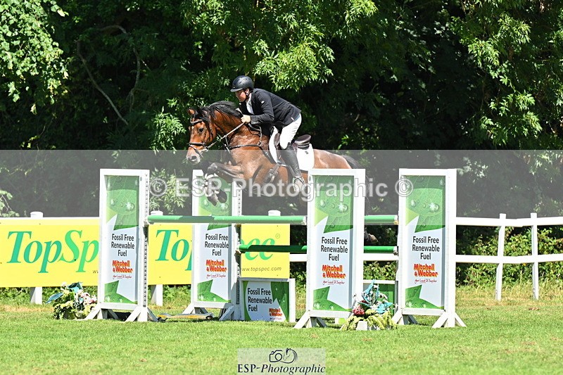 260704A-150143-15670 - Cls 33 Snr Fox Second Round