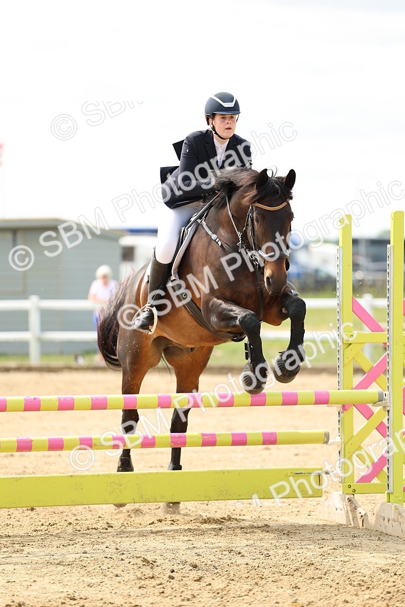 SBM_004604 - Class 16 - Senior British Novice - 90cm