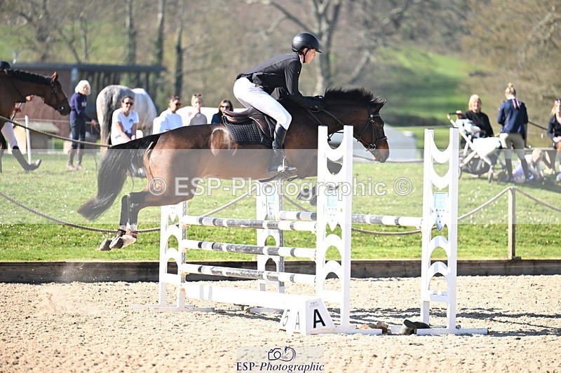 260321A-140811-00918 - 5 Newcomers 1m 10